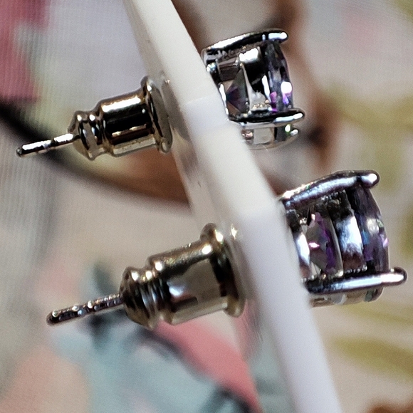 Mystic Topaz Purple Blue Green Rainbow Big Stud Pierced Silver Tone Earrings NEW - Picture 3 of 8